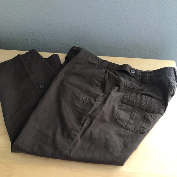 Mountain Hardware Button Leg Cropped Chino Pant - Organic Cotton & Hemp - Picture 1 of 12